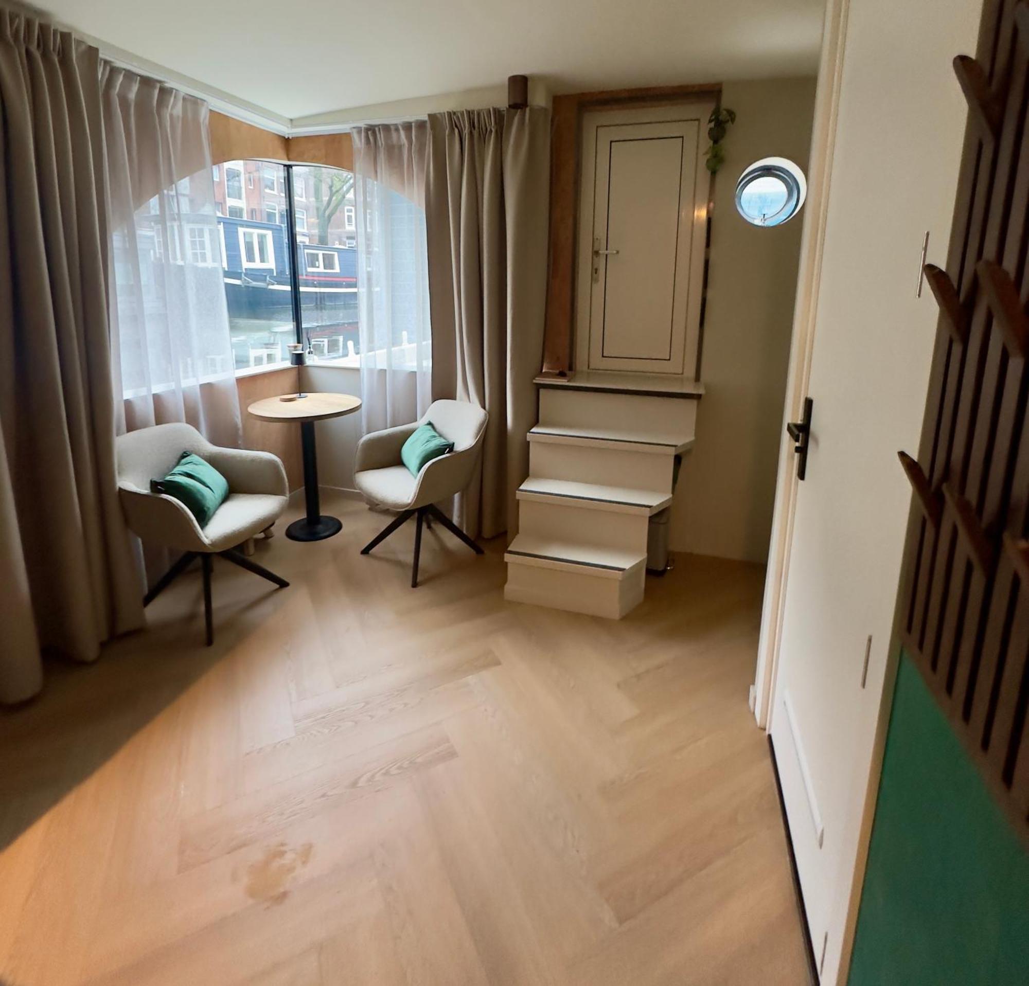Houseboat Bnb The Floating Nest Ámsterdam Exterior foto