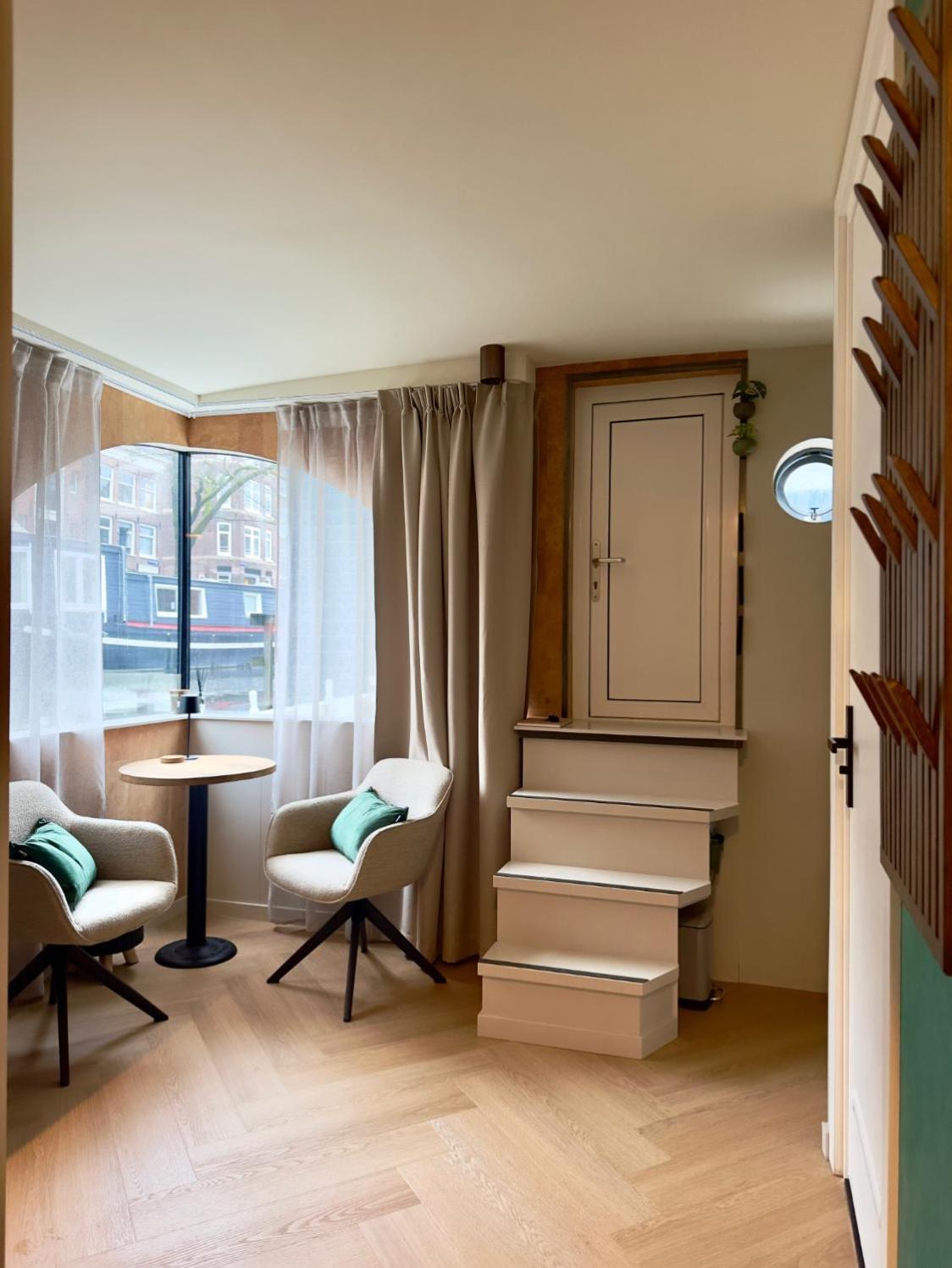 Houseboat Bnb The Floating Nest Ámsterdam Exterior foto